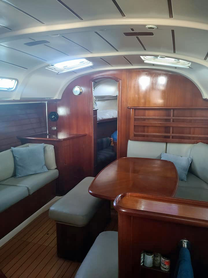 The salon of a Beneteau Oceanis 381 sailboat