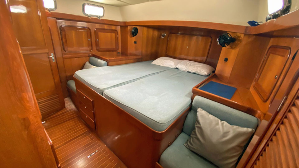 'Windward, Tayana 48DS, aft cabin