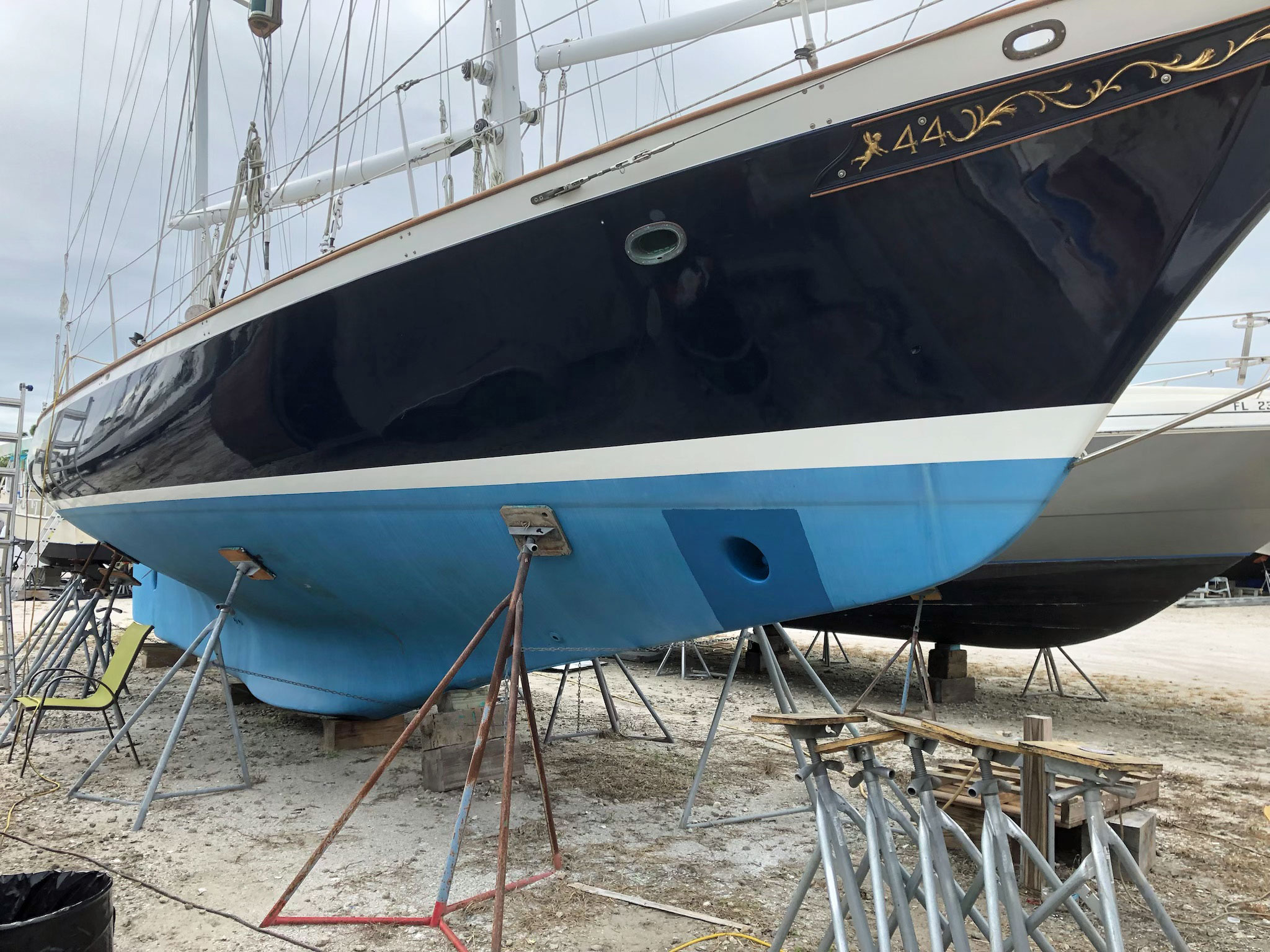 Cherubini 44 'Magic' ashore