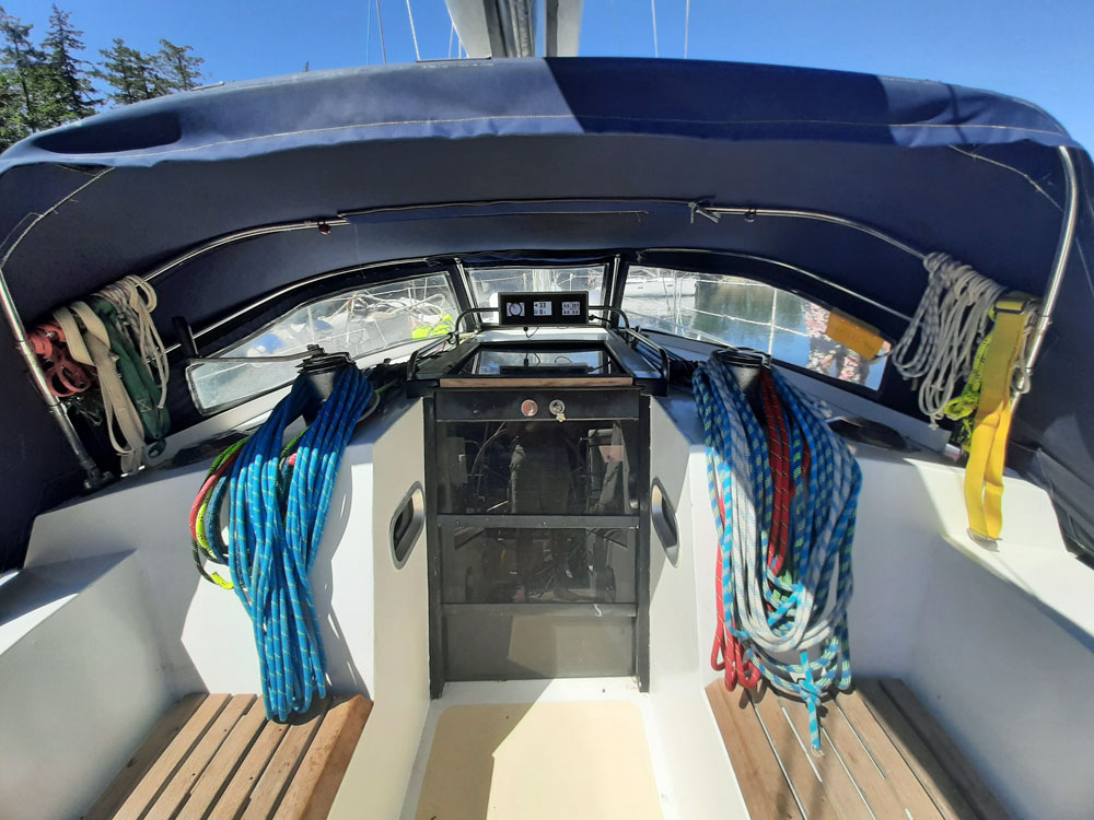 The cockpit of a Van de Stadt Caribbean 40 sailboat