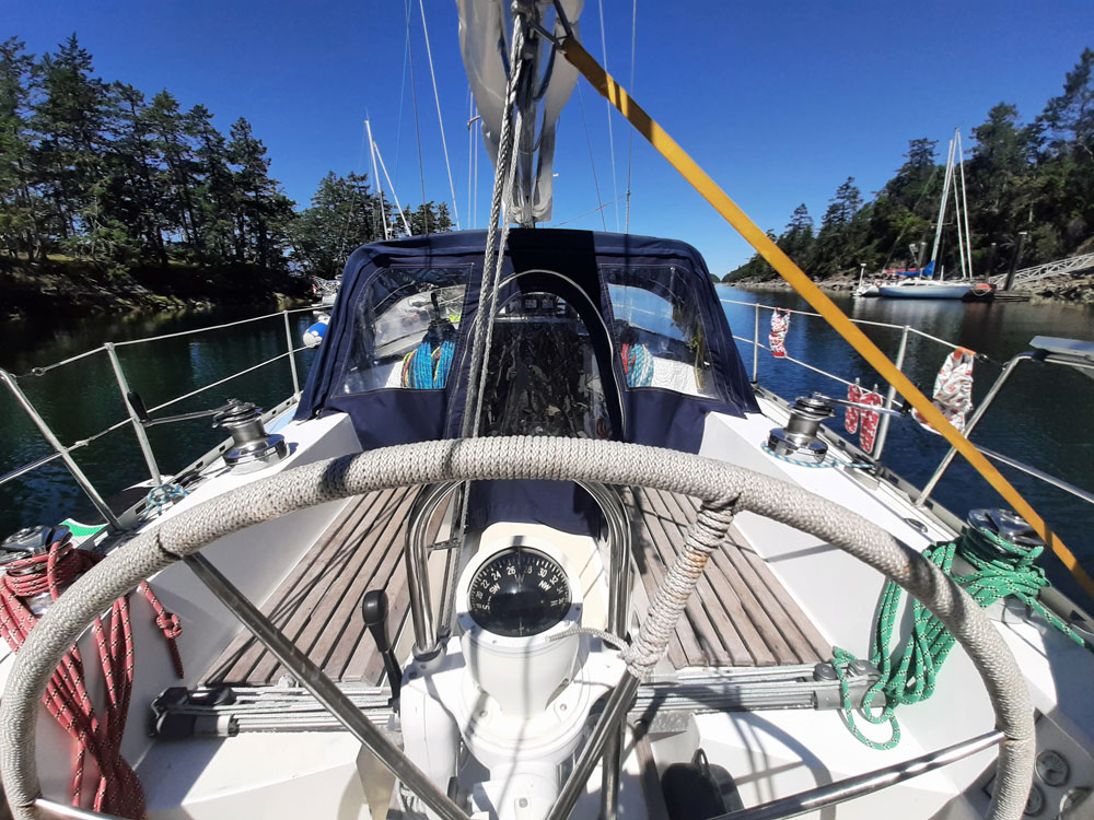 The cockpit on a Van de Stadt Caribbean 40 sailboat looking forward